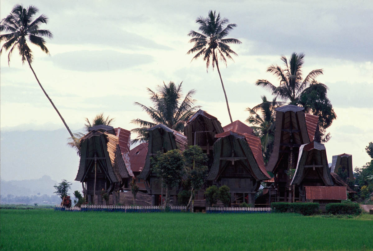 Garuda Airlines. Torajaland, Sulawesi