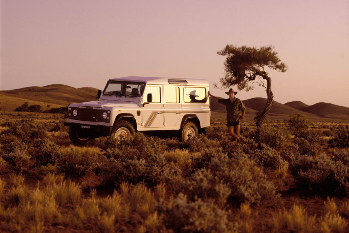 Les Hiddens. Landrover Defender.