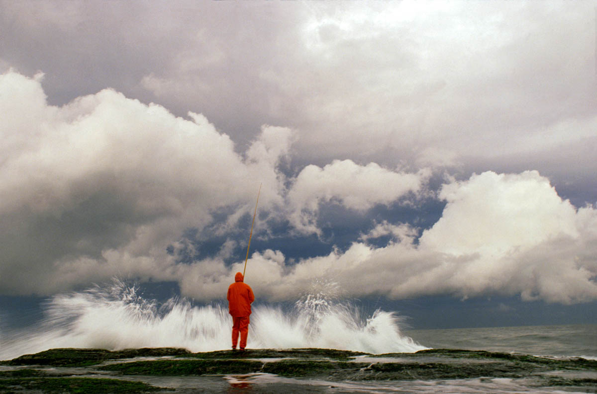 Rock fisherman, Sydney