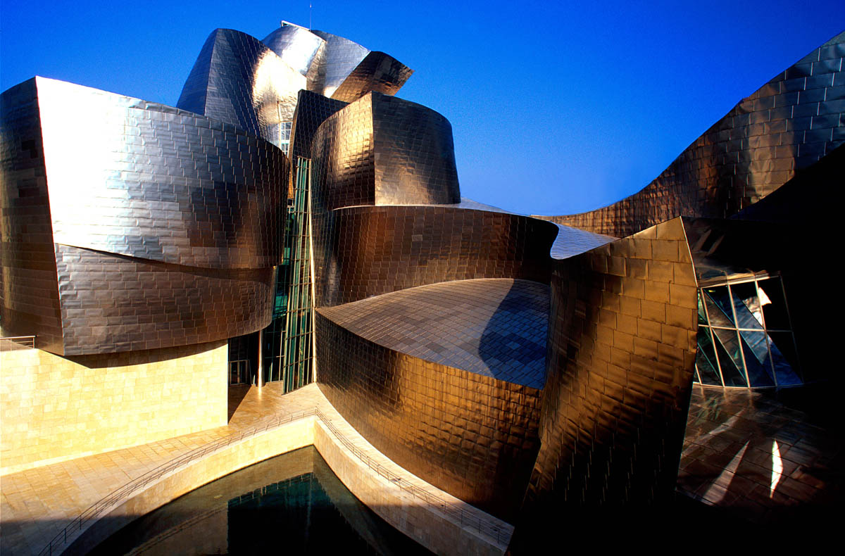 Guggenheim Museum, Bilbao. Spain